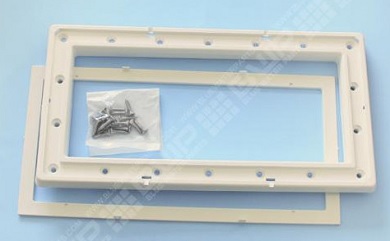 Bride + enjoliveur et vis parker 5,5x25 mm de skimmer GM  SABLE
